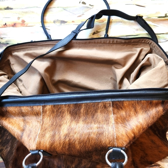 BIG BAD Cowhide Weekender BS TRADING Old West Brown Cow Fur Texas Satchel NEW - Picture 15 of 16
